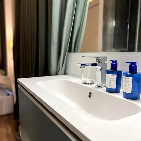 Roc Apartment *
