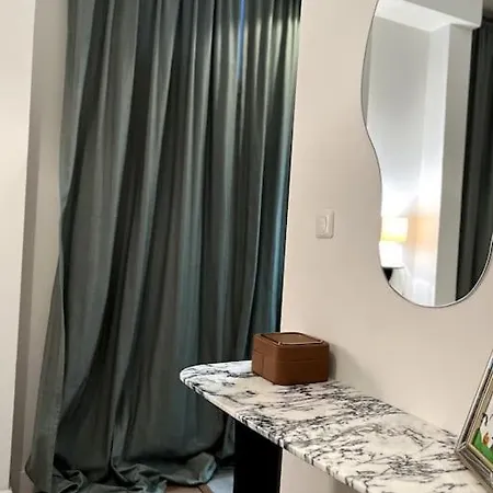 Roc Apartment *