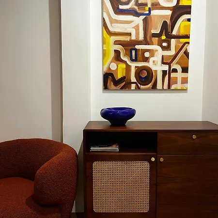 Apartment Roc Eze