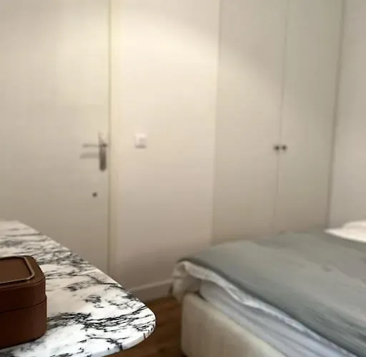 Roc Apartment *